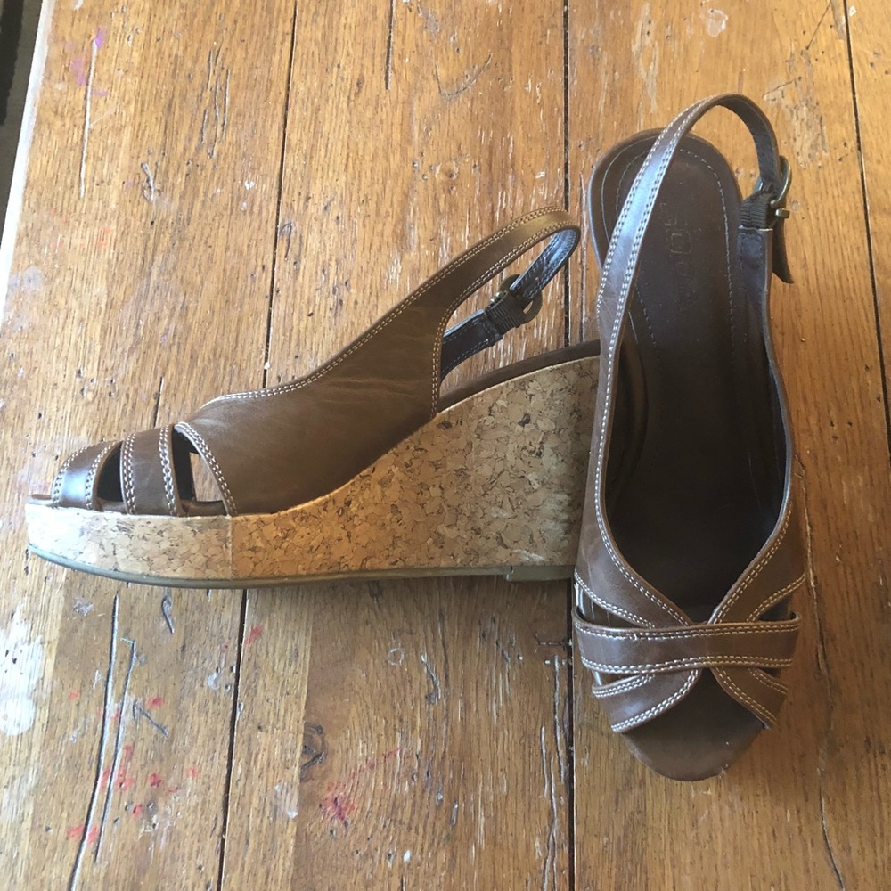 Cork Soda Wedges